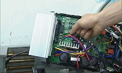 莱城美的空调电话是多少