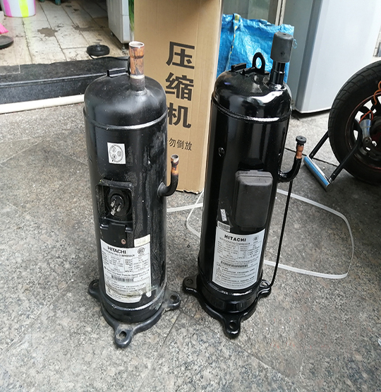 莱城中央空调压缩机的更换维修